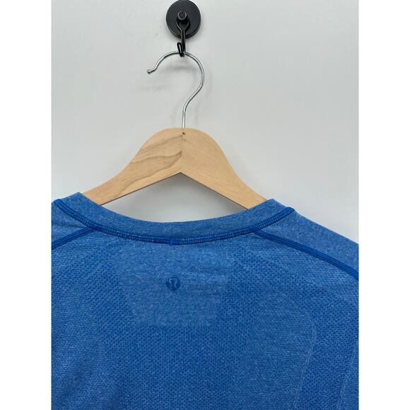 Lululemon Mens Blue Vent Tech Long Sleeve Shirt Size M Workout Gym Training FLAW - Picture 8 of 9
